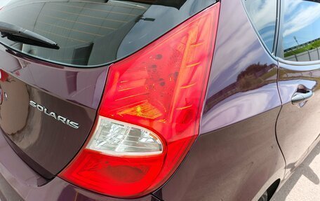 Hyundai Solaris II рестайлинг, 2011 год, 745 000 рублей, 17 фотография