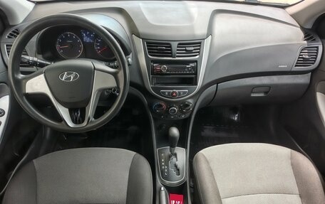 Hyundai Solaris II рестайлинг, 2011 год, 745 000 рублей, 8 фотография