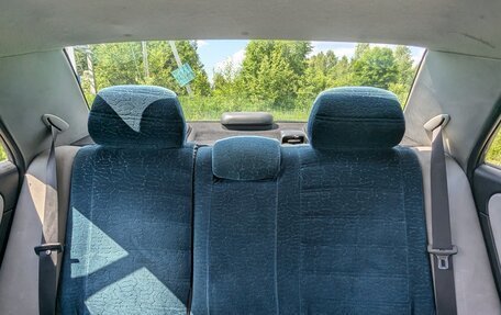 Mitsubishi Carisma I, 2002 год, 225 000 рублей, 17 фотография