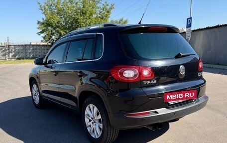 Volkswagen Tiguan I, 2011 год, 1 080 000 рублей, 3 фотография