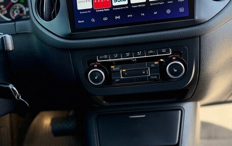 Volkswagen Tiguan I, 2011 год, 1 080 000 рублей, 16 фотография