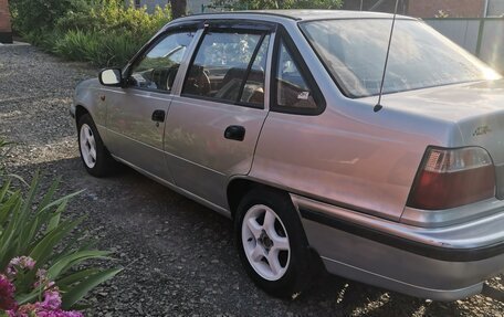 Daewoo Nexia I рестайлинг, 2004 год, 178 000 рублей, 3 фотография
