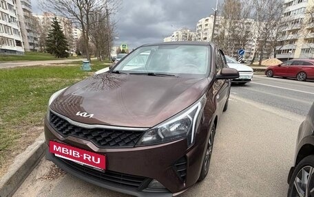 KIA Rio IV, 2021 год, 1 800 000 рублей, 3 фотография