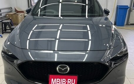 Mazda 3, 2021 год, 1 990 000 рублей, 15 фотография