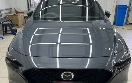 Mazda 3, 2021 год, 1 990 000 рублей, 11 фотография