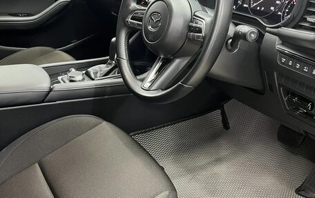 Mazda 3, 2021 год, 1 990 000 рублей, 31 фотография