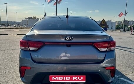 KIA Rio IV, 2020 год, 1 735 000 рублей, 3 фотография
