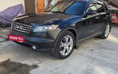 Infiniti FX I, 2004 год, 700 000 рублей, 7 фотография
