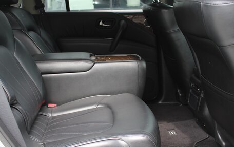 Infiniti QX56, 2011 год, 2 490 000 рублей, 12 фотография