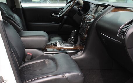 Infiniti QX56, 2011 год, 2 490 000 рублей, 11 фотография