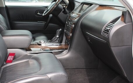 Infiniti QX56, 2011 год, 2 490 000 рублей, 9 фотография