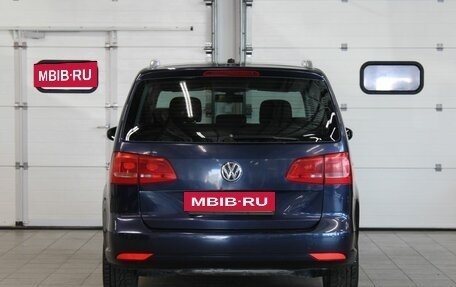 Volkswagen Touran III, 2012 год, 1 087 000 рублей, 6 фотография