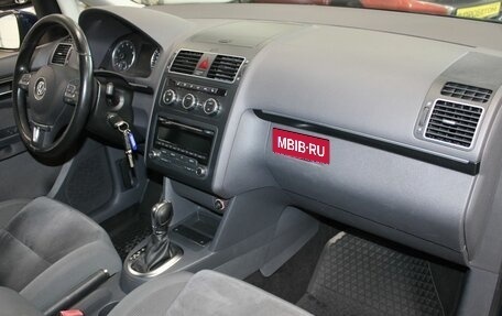 Volkswagen Touran III, 2012 год, 1 087 000 рублей, 16 фотография