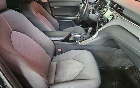 Toyota Camry, 2018 год, 2 197 000 рублей, 12 фотография