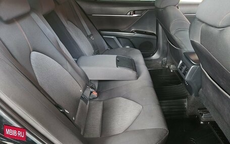 Toyota Camry, 2018 год, 2 197 000 рублей, 13 фотография