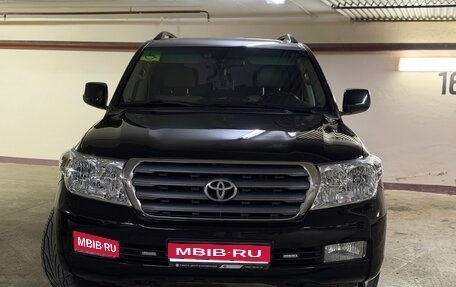 Toyota Land Cruiser 200, 2011 год, 3 990 000 рублей, 1 фотография