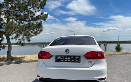 Volkswagen Jetta VI, 2014 год, 777 000 рублей, 1 фотография