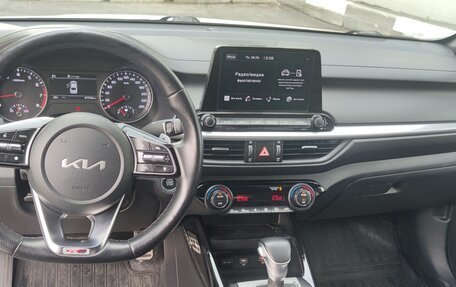 KIA Cerato IV, 2022 год, 2 250 000 рублей, 24 фотография
