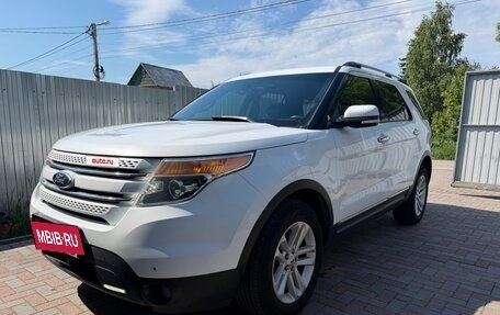 Ford Explorer VI, 2013 год, 1 799 999 рублей, 9 фотография