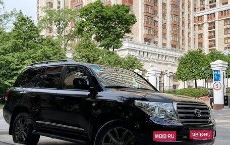 Toyota Land Cruiser 200, 2011 год, 3 990 000 рублей, 16 фотография