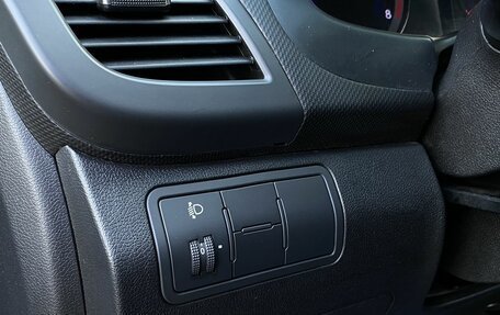 Hyundai Solaris II рестайлинг, 2016 год, 519 000 рублей, 18 фотография