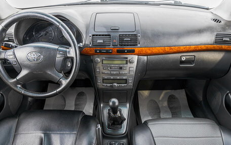 Toyota Avensis III рестайлинг, 2007 год, 629 000 рублей, 8 фотография