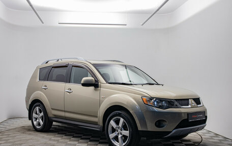 Mitsubishi Outlander III рестайлинг 3, 2008 год, 960 000 рублей, 4 фотография