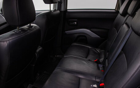 Mitsubishi Outlander III рестайлинг 3, 2008 год, 960 000 рублей, 12 фотография