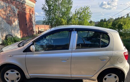 Toyota Vitz, 2001 год, 280 000 рублей, 6 фотография