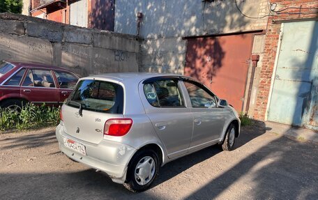 Toyota Vitz, 2001 год, 280 000 рублей, 4 фотография