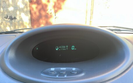 Toyota Vitz, 2001 год, 280 000 рублей, 14 фотография