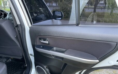 Suzuki Grand Vitara, 2010 год, 1 249 000 рублей, 15 фотография