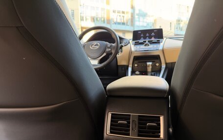 Lexus NX I, 2020 год, 4 500 000 рублей, 22 фотография