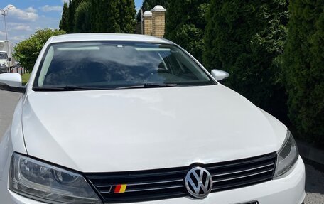 Volkswagen Jetta VI, 2014 год, 777 000 рублей, 2 фотография