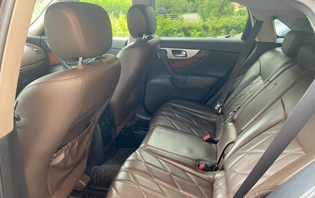 Infiniti FX II, 2011 год, 1 700 000 рублей, 10 фотография
