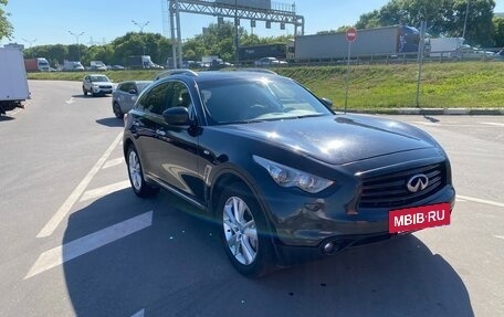 Infiniti FX II, 2011 год, 1 700 000 рублей, 6 фотография