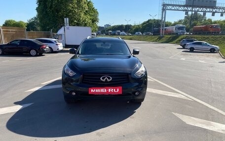 Infiniti FX II, 2011 год, 1 700 000 рублей, 2 фотография