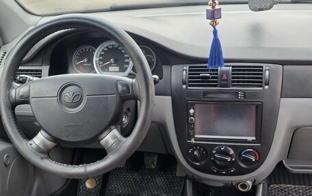 Daewoo Gentra II, 2013 год, 750 000 рублей, 12 фотография