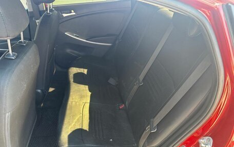 Hyundai Solaris II рестайлинг, 2013 год, 850 000 рублей, 17 фотография