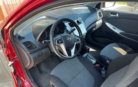 Hyundai Solaris II рестайлинг, 2013 год, 850 000 рублей, 13 фотография