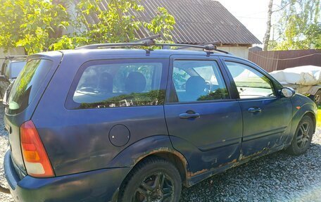 Ford Focus IV, 2001 год, 110 000 рублей, 3 фотография