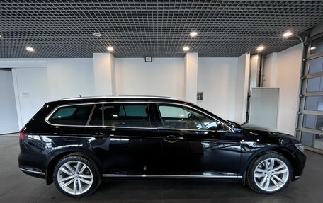 Volkswagen Passat B8 рестайлинг, 2018 год, 1 845 000 рублей, 2 фотография