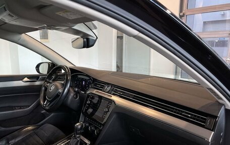Volkswagen Passat B8 рестайлинг, 2018 год, 1 845 000 рублей, 12 фотография