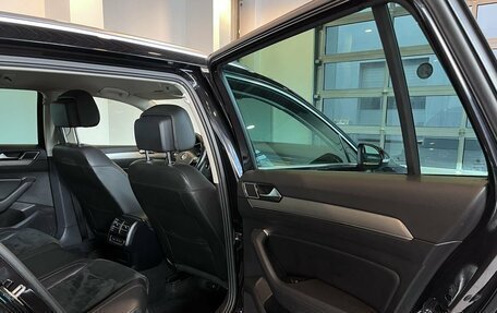 Volkswagen Passat B8 рестайлинг, 2018 год, 1 845 000 рублей, 15 фотография