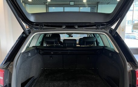 Volkswagen Passat B8 рестайлинг, 2018 год, 1 845 000 рублей, 16 фотография