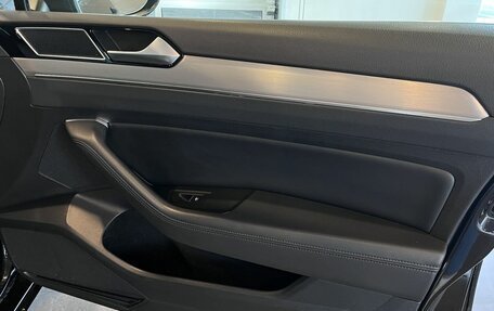 Volkswagen Passat B8 рестайлинг, 2018 год, 1 845 000 рублей, 26 фотография