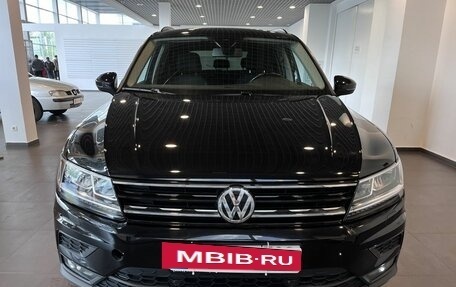Volkswagen Tiguan II, 2020 год, 2 445 000 рублей, 8 фотография