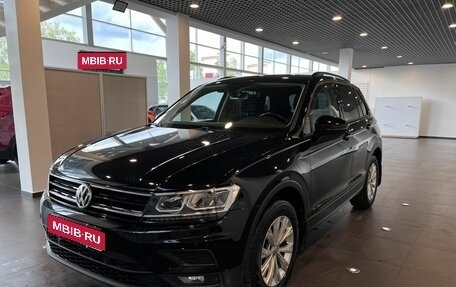 Volkswagen Tiguan II, 2020 год, 2 445 000 рублей, 7 фотография