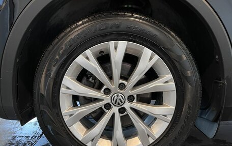 Volkswagen Tiguan II, 2020 год, 2 445 000 рублей, 20 фотография