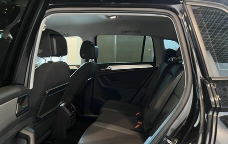 Volkswagen Tiguan II, 2020 год, 2 445 000 рублей, 24 фотография